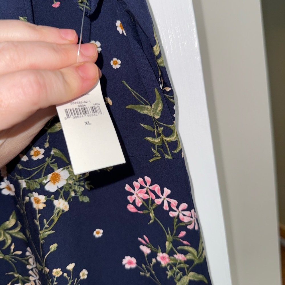 Old Navy Navy Floral Midi Dress - Picture 6 of 7